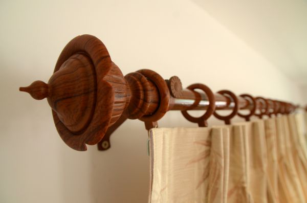 Curtain Rod Mounting in Owensboro