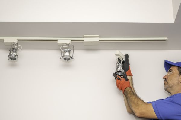 Track Light Bulb Replacement in Owensboro